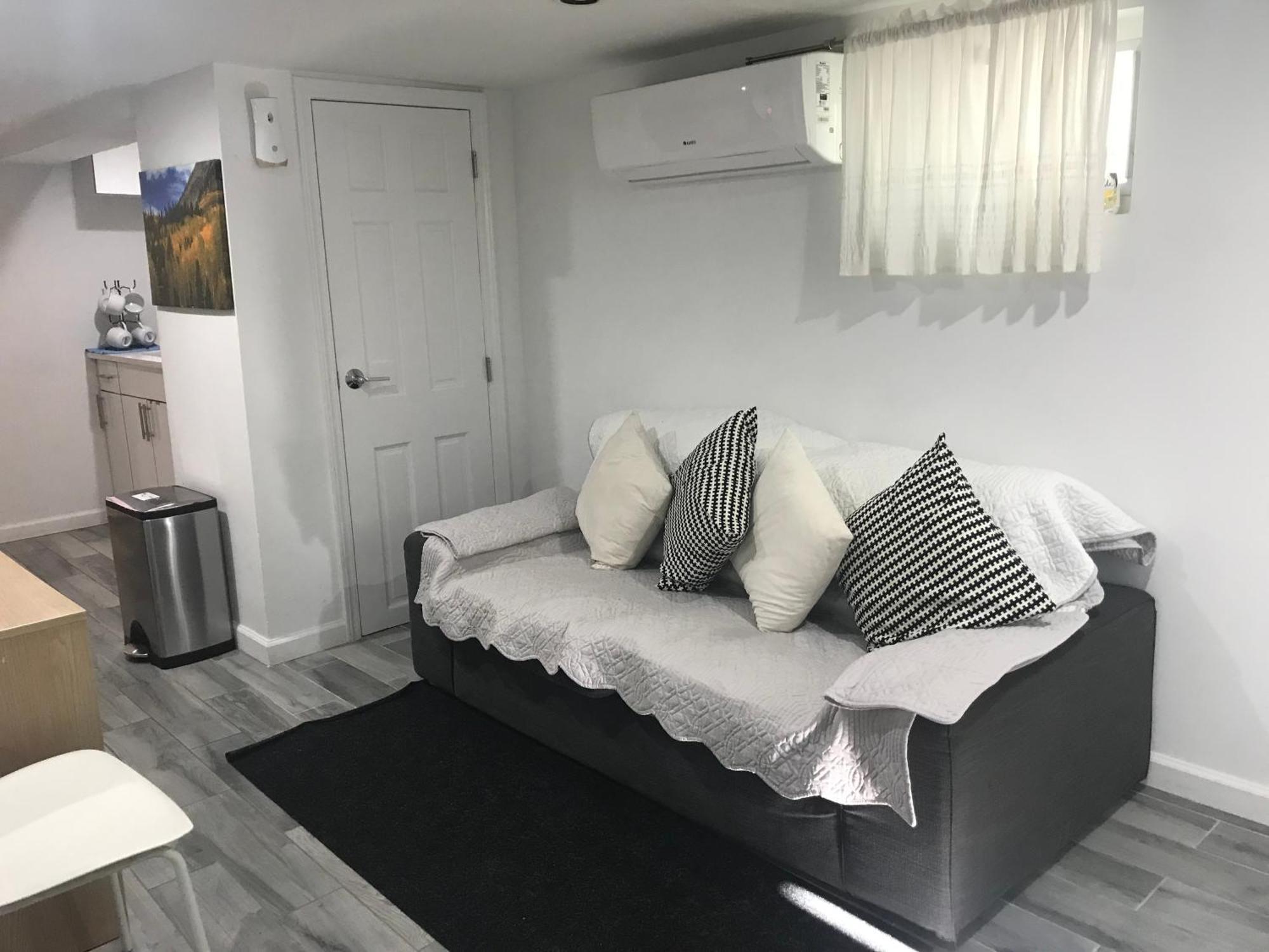25-30 Mins To Times Sq! Apartamento Nova York